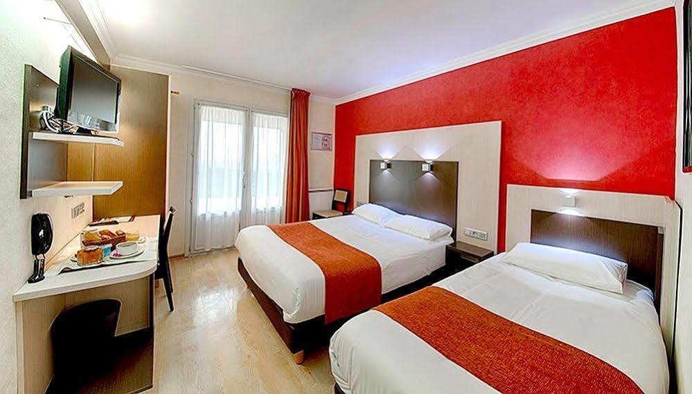 Hotel Le Val Moret Magnant 외부 사진